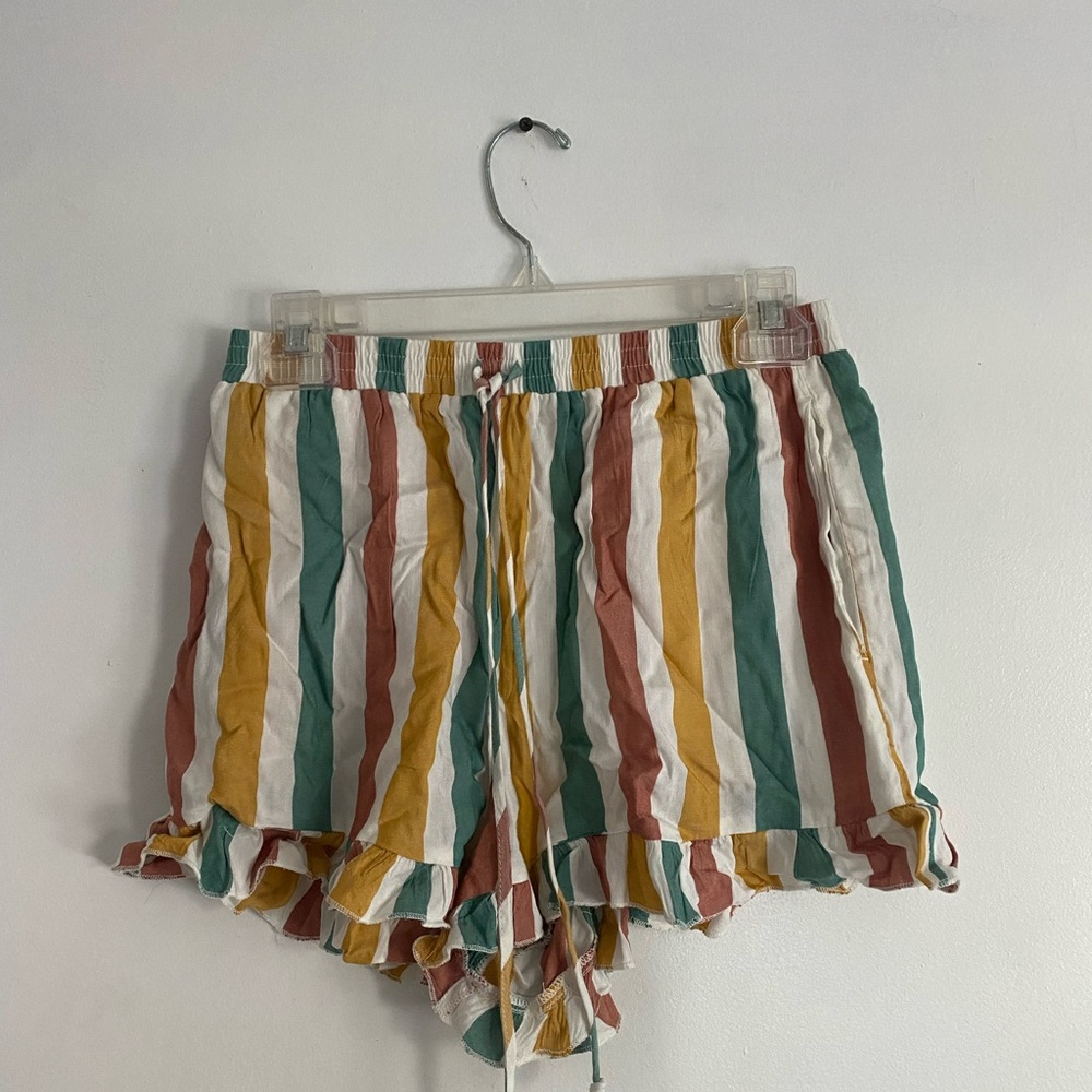 American eagle loose fit shorts, size small, multi colored